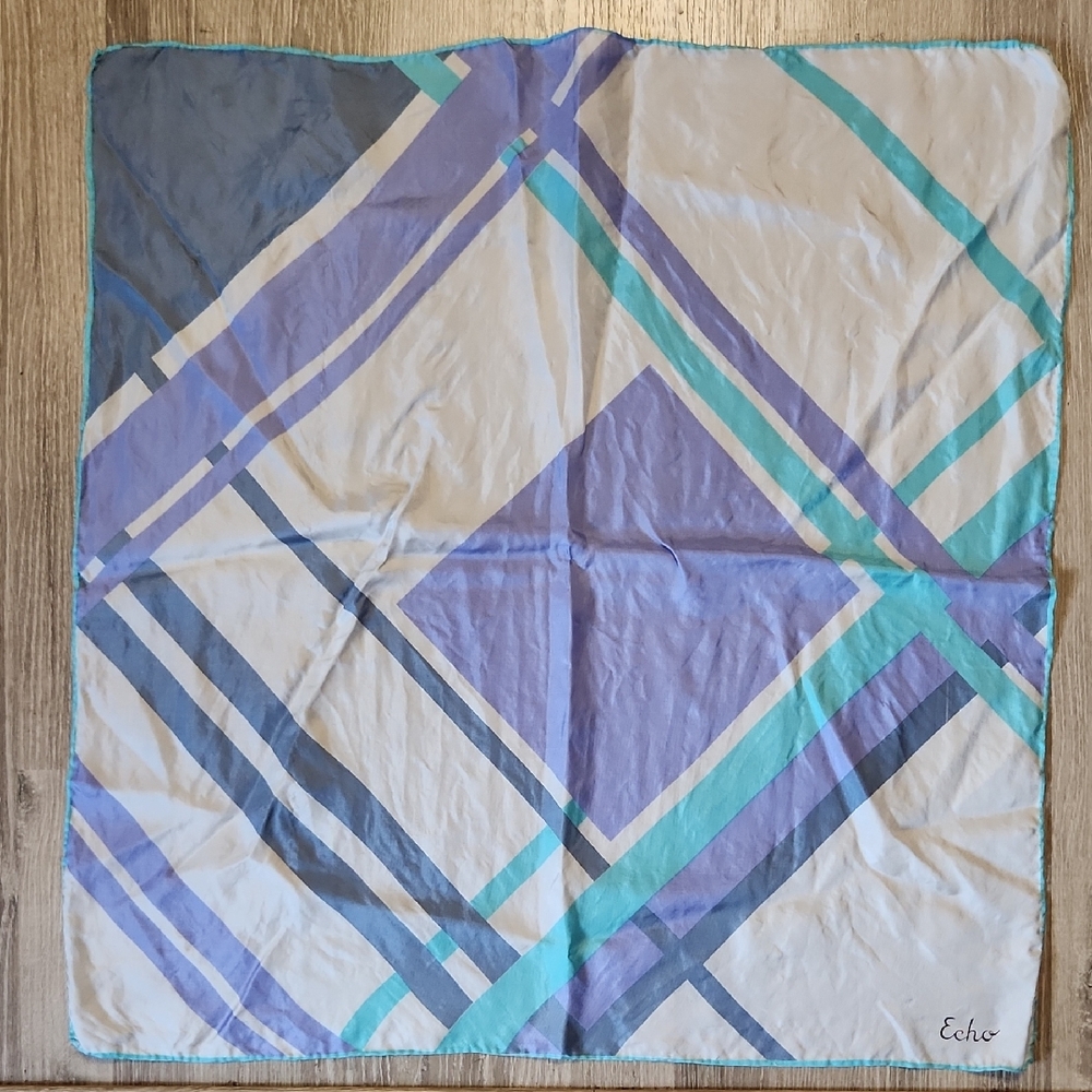 Echo Geometric Throw in White, Blue, Teal, and Lavender